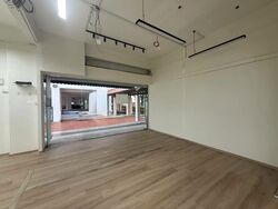 Yishun Street 11 (D27), Shop House #573458241